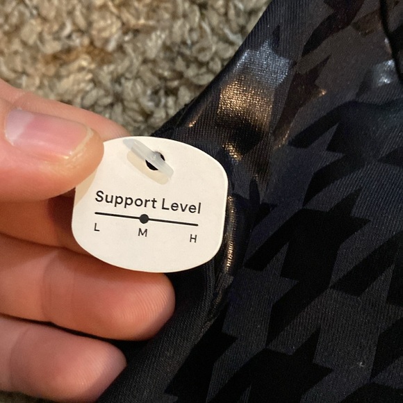 Women’s Xersion Sports Bra - Picture 3 of 6